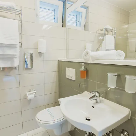 Zelena Punta Kukljica