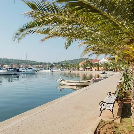 Zelena Punta * Kukljica