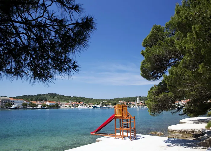 Zelena Punta تشوكييتزا