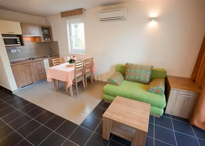 Zelena Punta تشوكييتزا