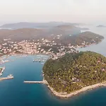 Zelena Punta 아파트 *