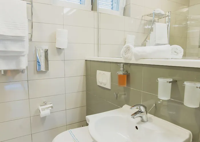 Zelena Punta Kukljica